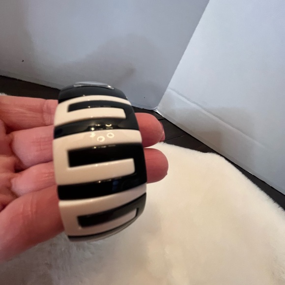 Joan Rivers Monochrome Striped Quartz Watch - Picture 8 of 8